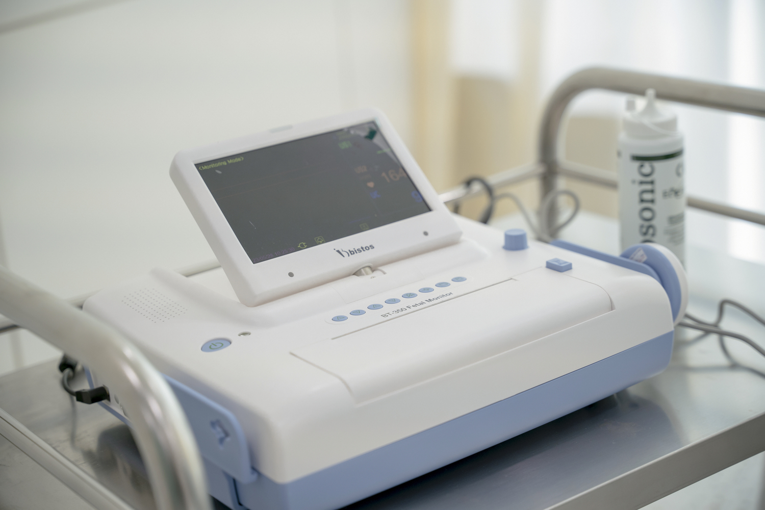 Vai Trò Quan Trọng Của Máy Monitor Sản Khoa Trong Chẩn Đoán Và Theo Dõi Thai Kỳ
